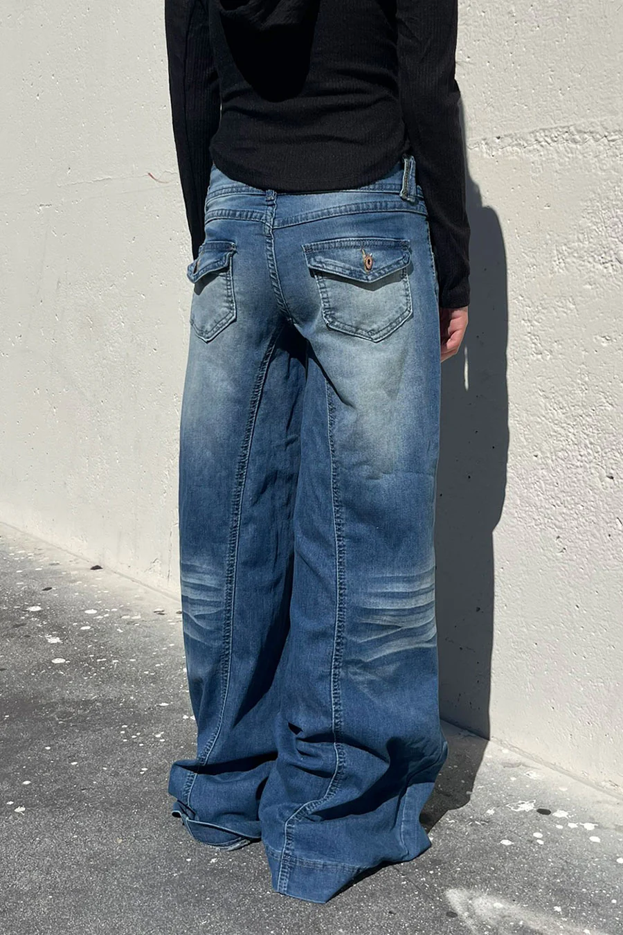 2000s Low-Rise Dual-Button Loose Wide Leg Denim Pants - Image 2