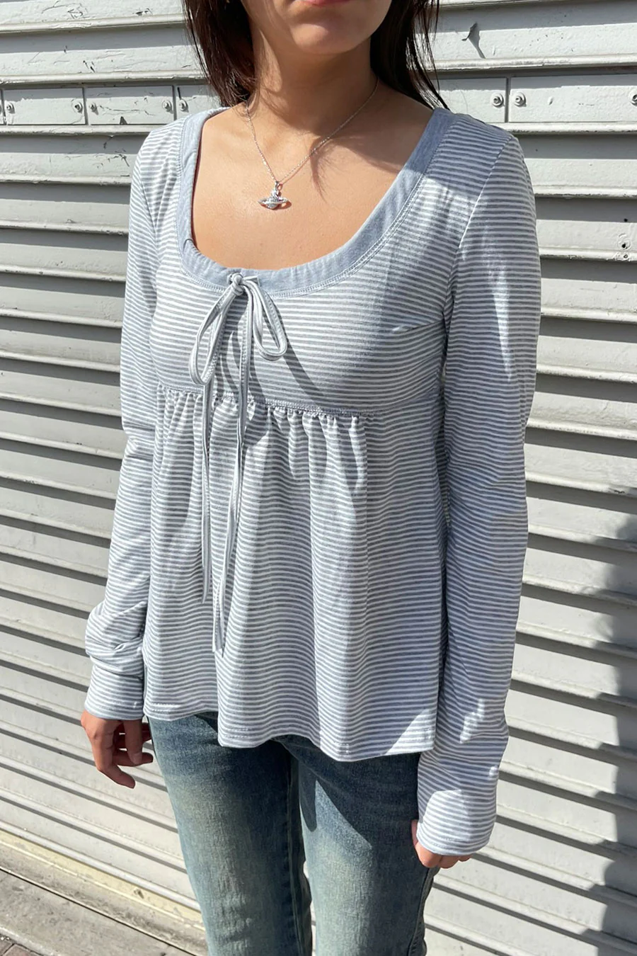 2000s Scoop Neck Long Sleeve Striped Baby Doll Top with Front Tie Strings - Image 3