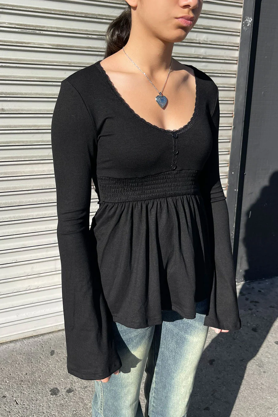 2000s Vintage Plunging Neck Smocked Babydoll Long Sleeve Top - Image 4