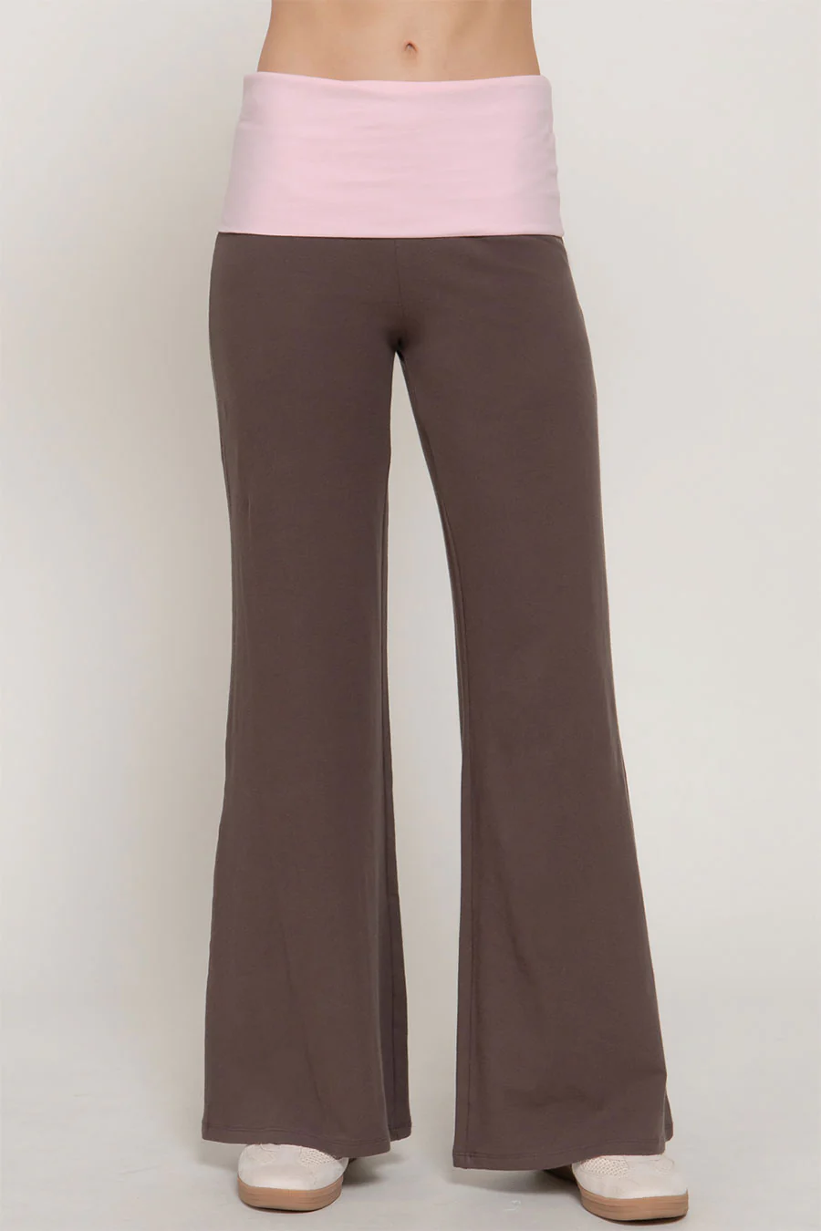 Basic Contrasting Color Folded Waist Yoga Pants - Image 3