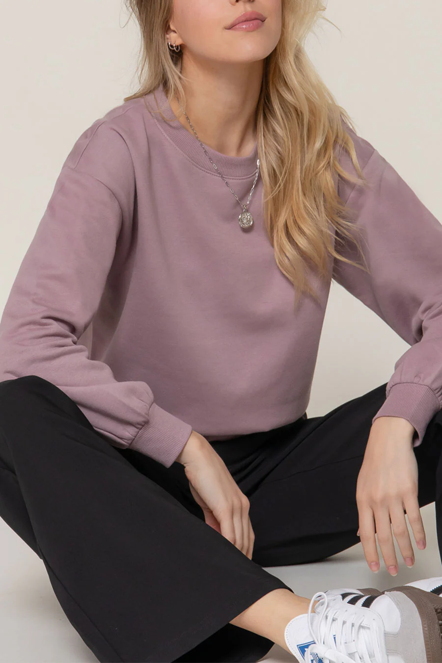Basic Fleece French Terry Long Sleeve Round Neck Crop Sweatshirt - Image 4