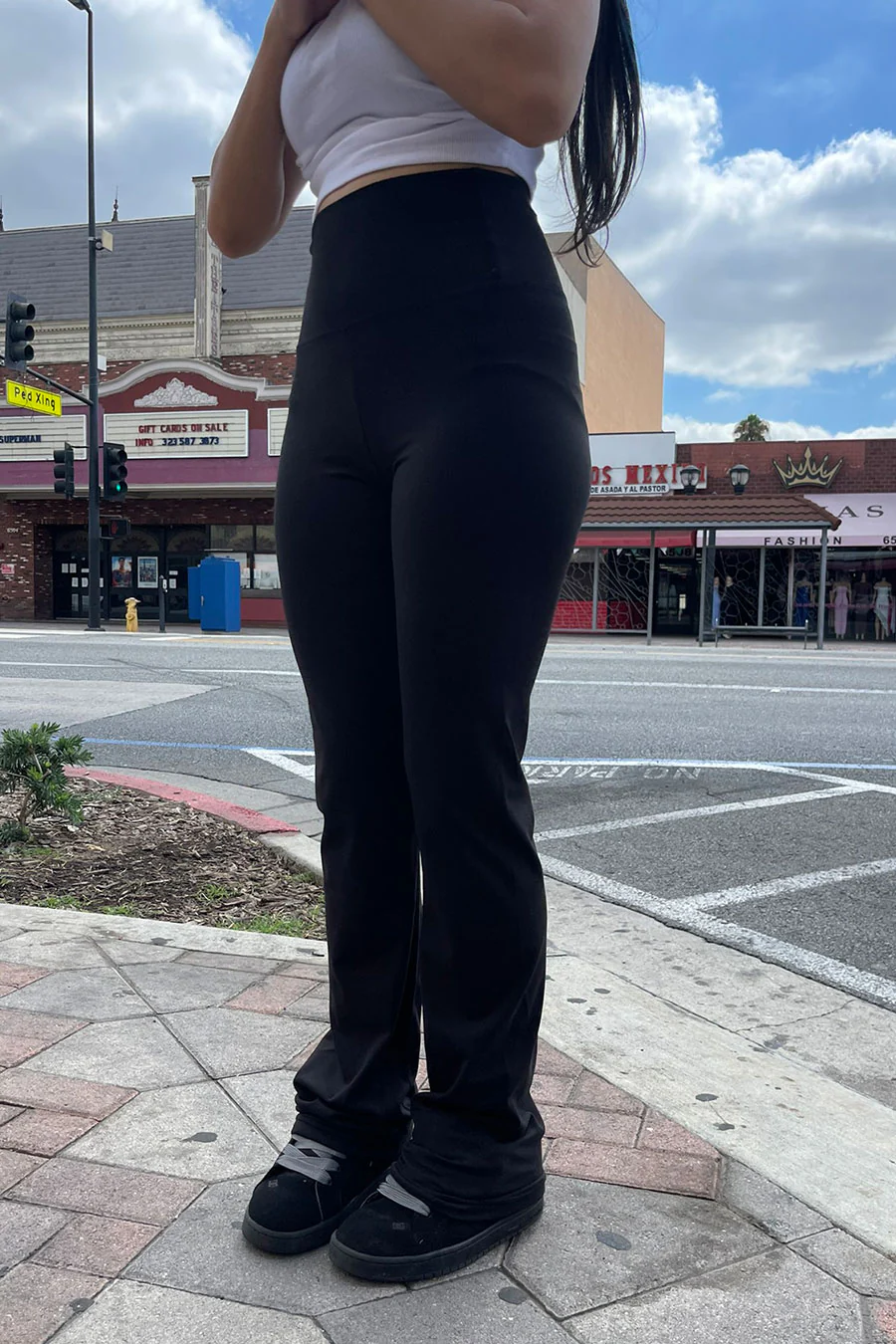 Basic High Waist Flare Activewear Leggings - Image 4