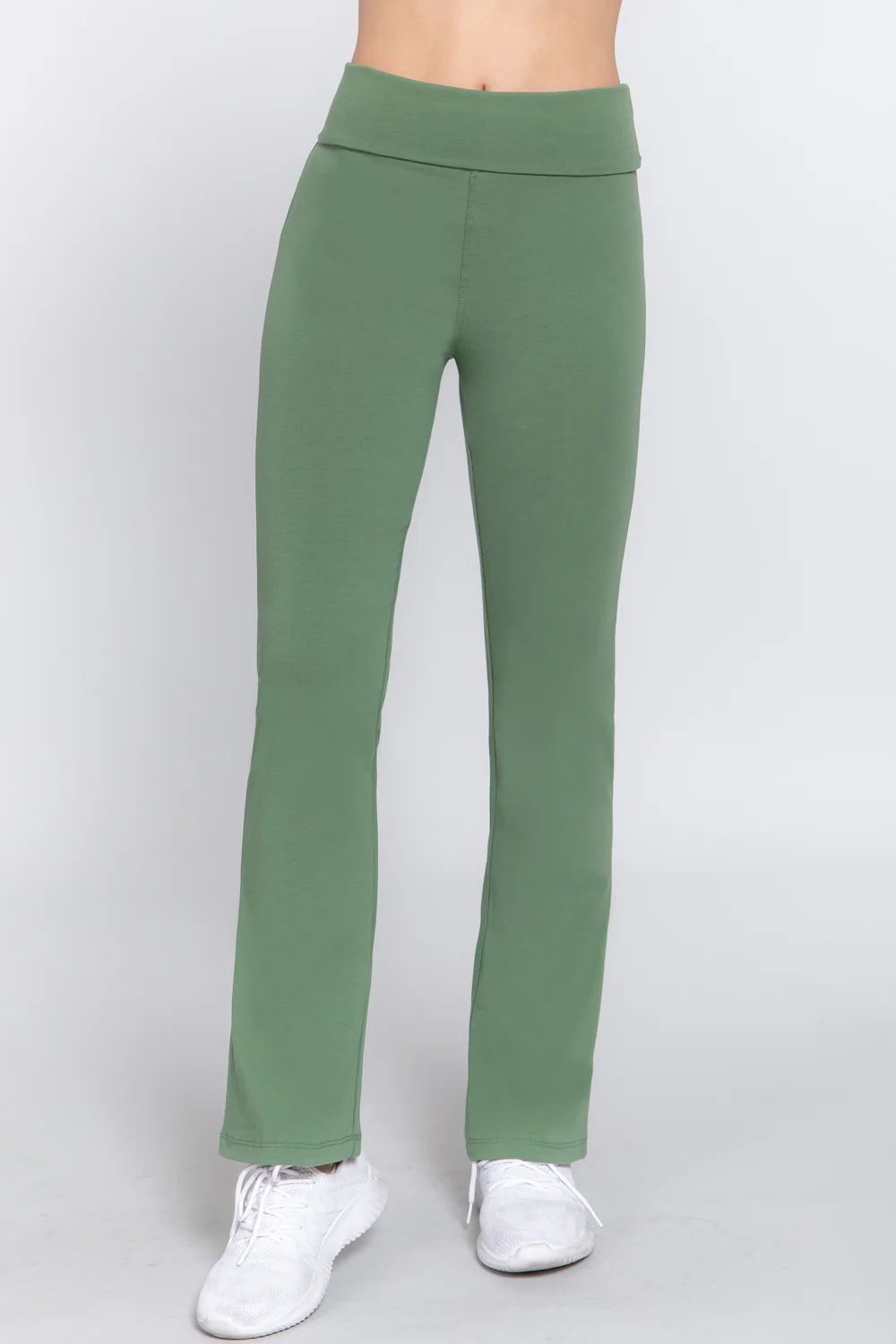 Basic Low-Rise Banded Waist Flare Yoga Pants - Image 8