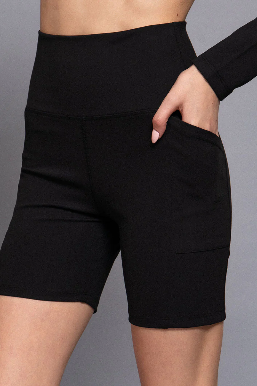 Basic Waist Band Activewear Bike Shorts With Pocket - Image 3