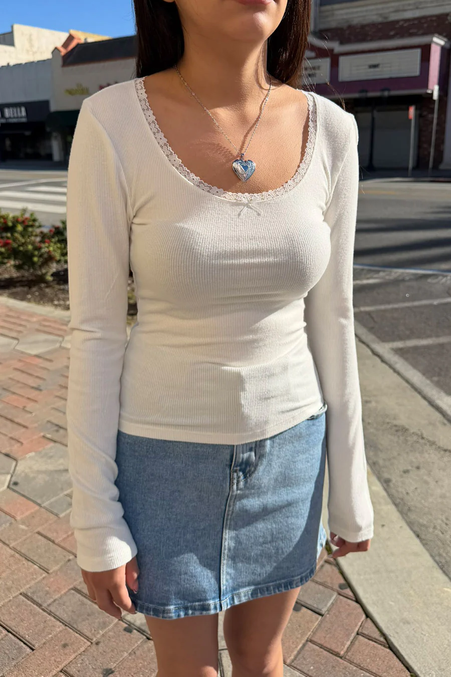 Brushed Rib Knit Scoop Neck Long Sleeve Top With Lace Trim And Bow - Image 4