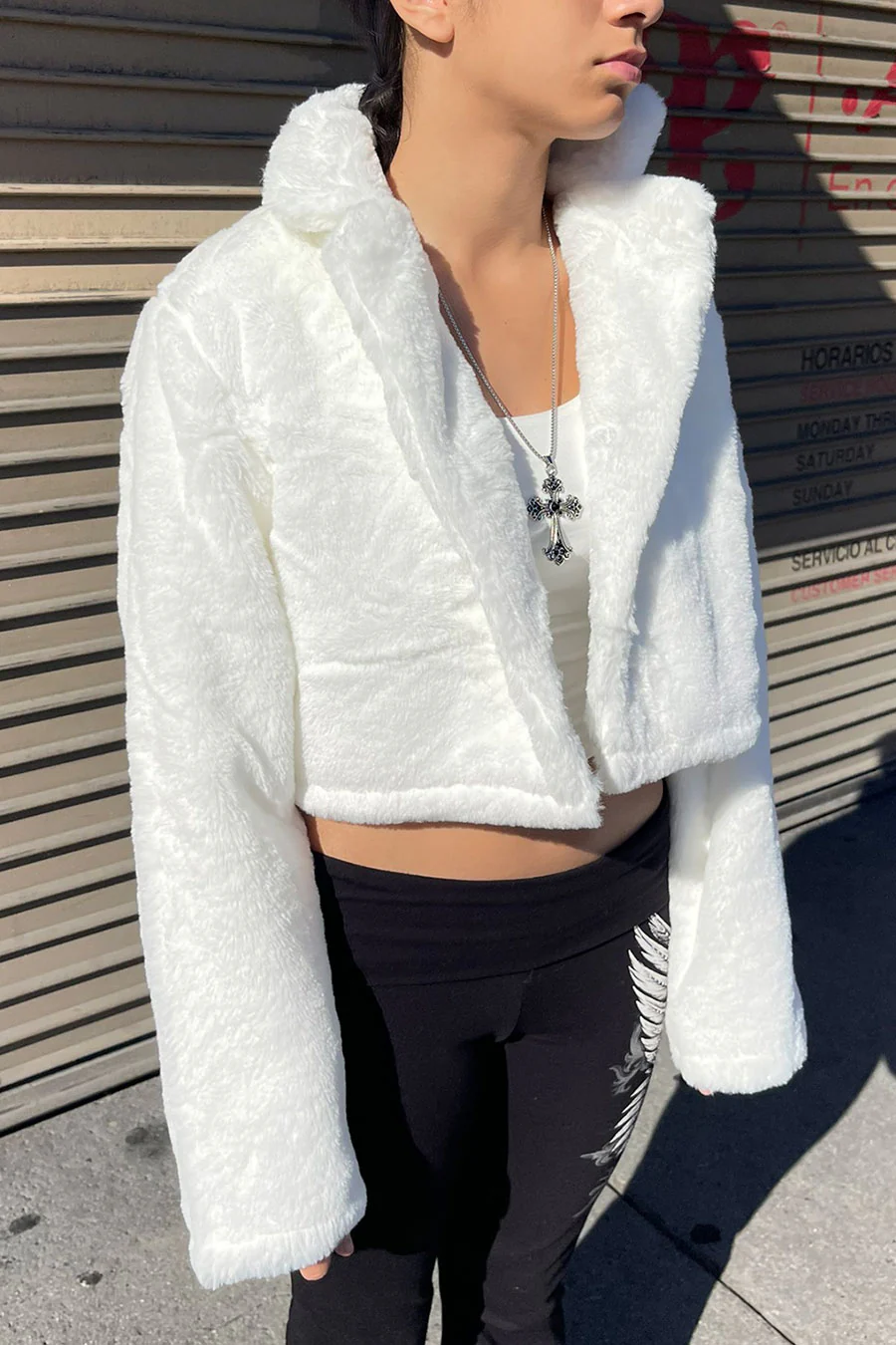Tailored Collar Soft-Hand Faux Fur Crop Coat Jacket with Hidden Snap Button - Image 12