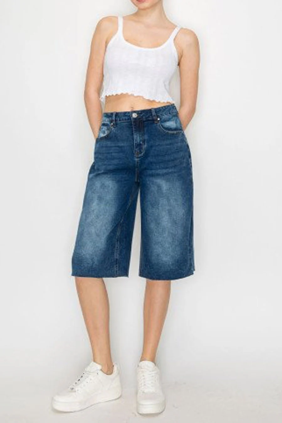 WAXJEAN Fade Wash Baggy Jorts with Great Stretch - Image 4