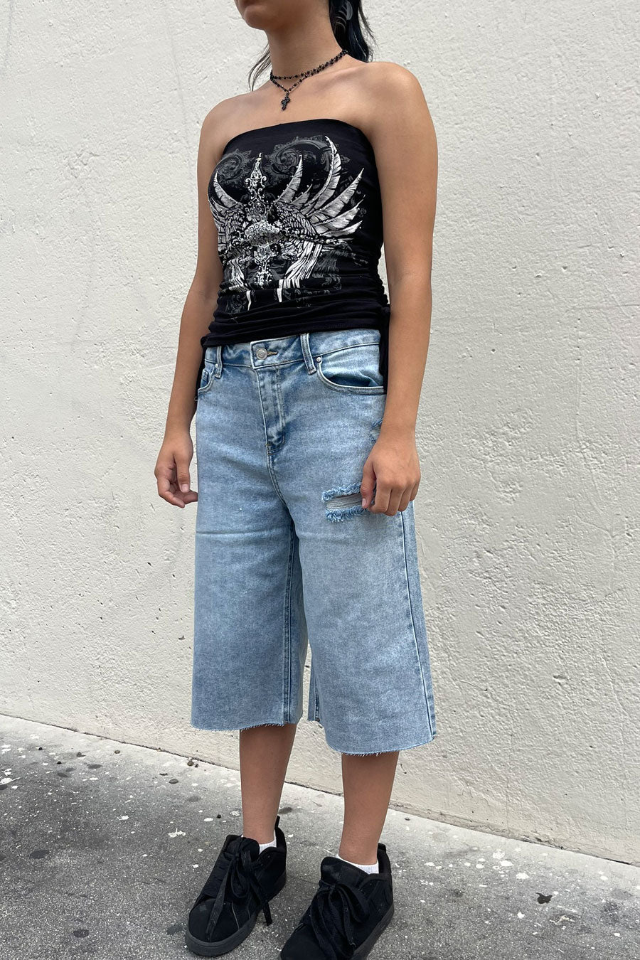 WAXJEAN Sprinkle Wash Raw Hem Jorts - Image 3