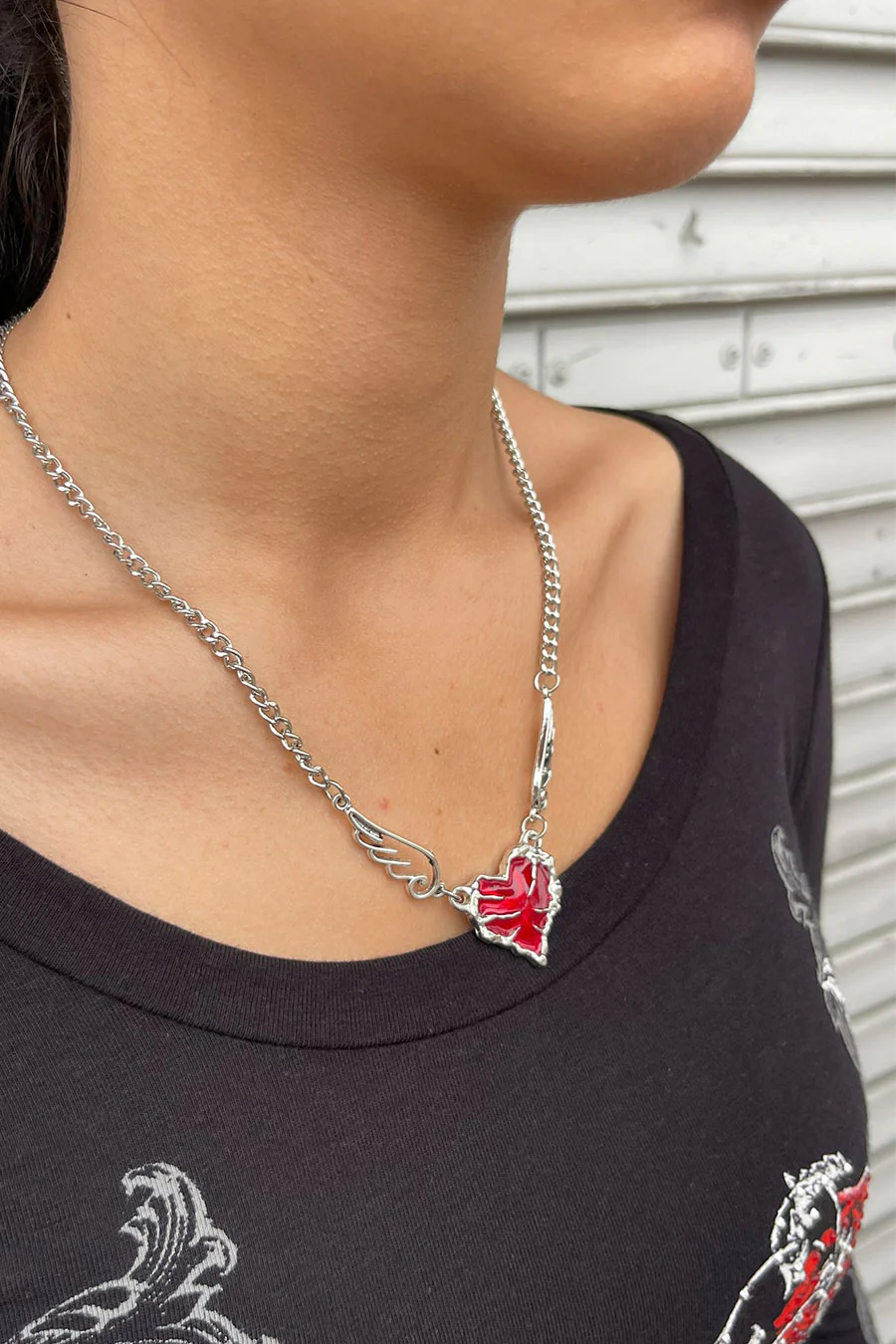 Y2K Gothic Crystal Angel Wing Heart Chain Necklace - Image 4