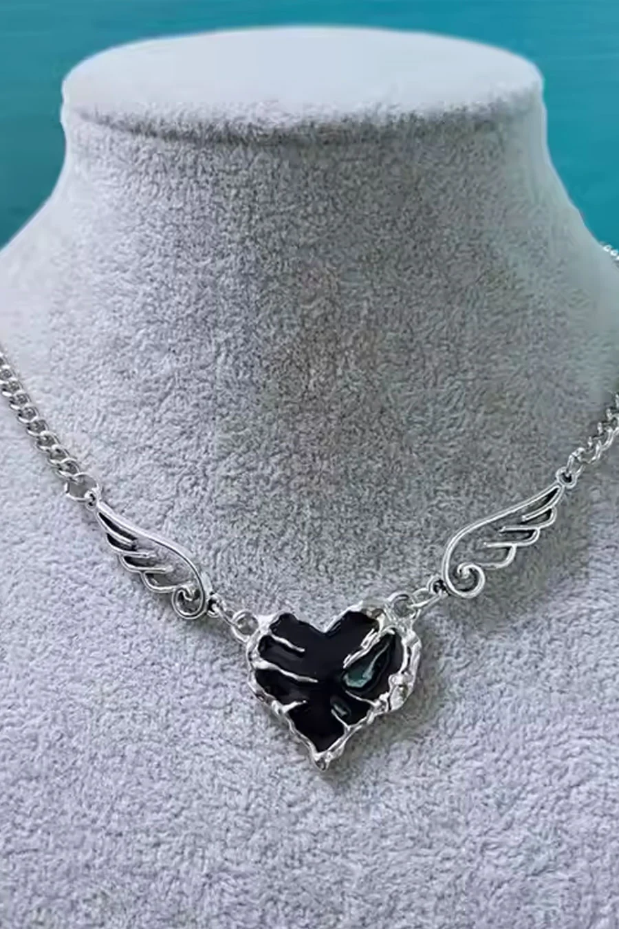 Y2K Gothic Crystal Angel Wing Heart Chain Necklace - Image 5