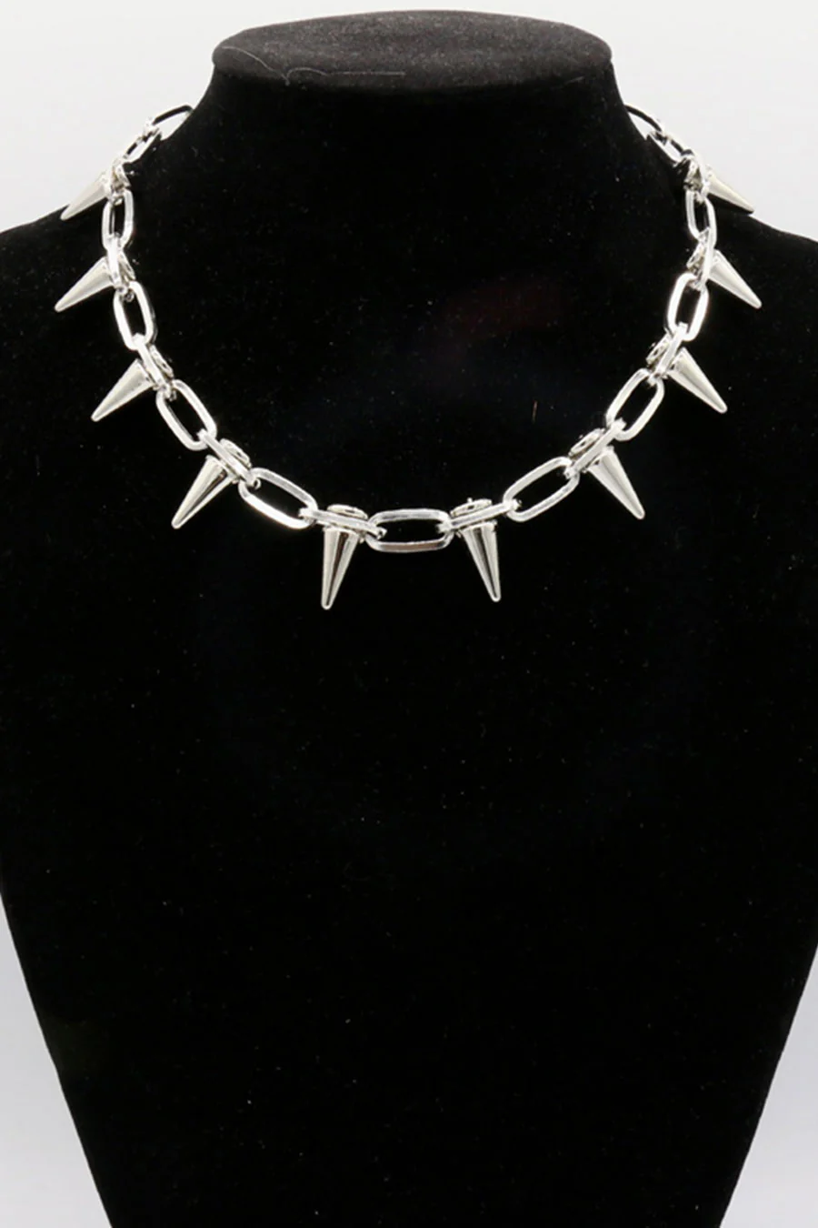Y2K Gothic/Punk Metal Spiked Choker Necklace - Image 3