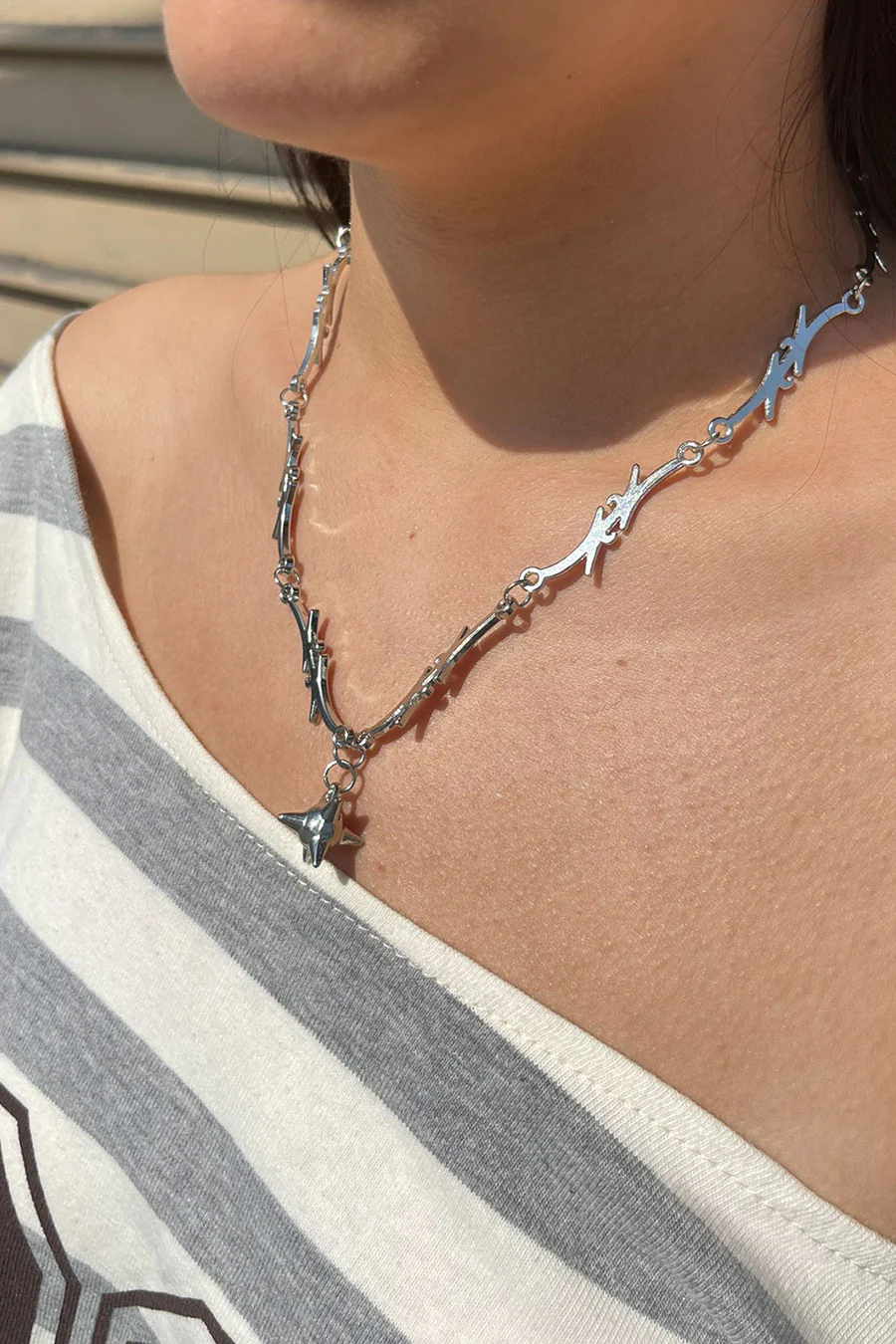 Y2K Gothic/Punk Thorns Pendant Necklace - Image 2