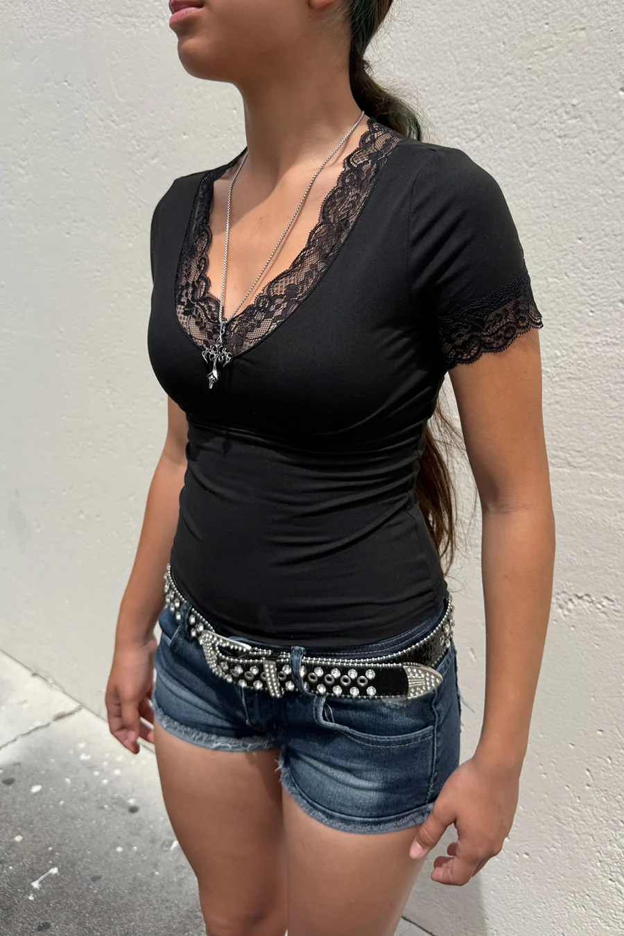 Y2K Lace Trimmed V-Neck Short Sleeve Knit Top - Image 4