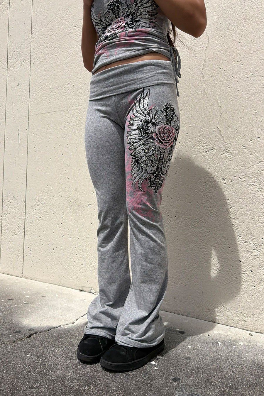 Y2K McBling Soft Pink Rose & Wing Graphic Rhinestone Print Fold-Over Flare Pants - Image 2