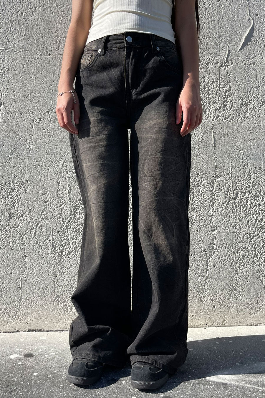 Y2K Vintage Black Wash Rigid Baggy Jeans - Image 3